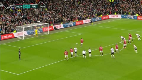 Man Utd advance to Wembley