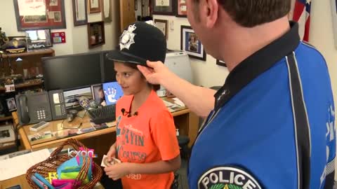 10 year old brings Austin police to tears with two simple words