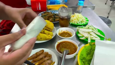 Best Vietnamese Street Food 2022 Collection in Saigon