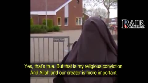 Burka woman says she and islam dont respect Dutch laws