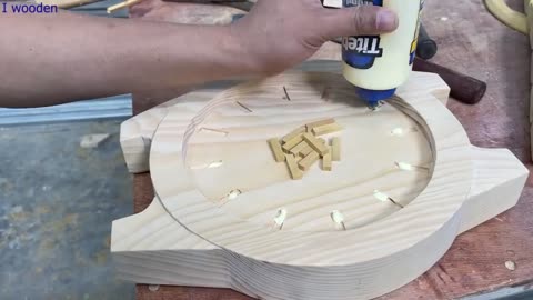 Great woodworking ideas - Design a desk clock --- AF inventions / 35