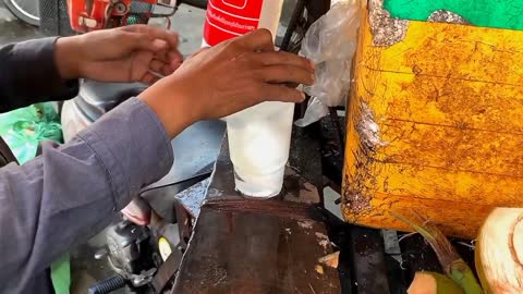 Amazing - Easy and Fast Green Coconut Cutting Skills __ Indian Street Food, Coconut Water