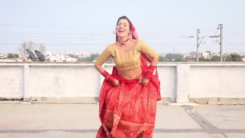 NAYI NAVELI DANCE - NEW HARYANVI DANCE - DANCE WITH ALISHA -