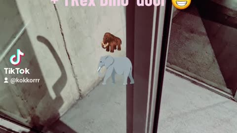 elephant mammoth Trex dino sound, crazy weird monster door sound, scary weird monster door