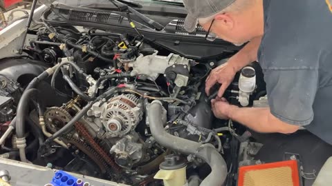 FORD 4.6L SOHC TIMING CHAIN REPLACEMENT, valve covers @UncleTonysGarage @UnityMotorSportsGarage