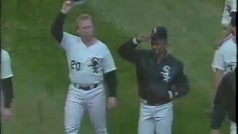 September 30, 1990 - White Sox Take Curtain Call After Final Game at Comiskey Park