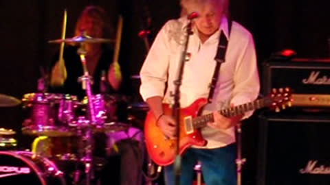 Jack Bruce - Sunshine of Your Love (Cream) - NYCB Theater, Westbury, NY, 08/15/2010