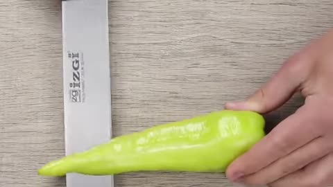 Awesome fruits and vegetables cutting skills!