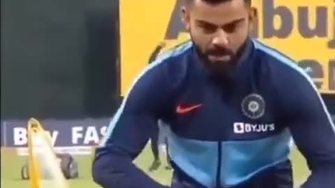 Virat Kohli 😂😂😂 ! | guess who is he mimicking ? | Cricket funny video | watch till end 😂 #Shorts