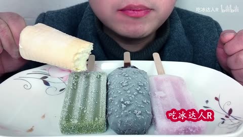 Eat 6 different kinds of ice-cream gelato and listen to different chewing sounds!