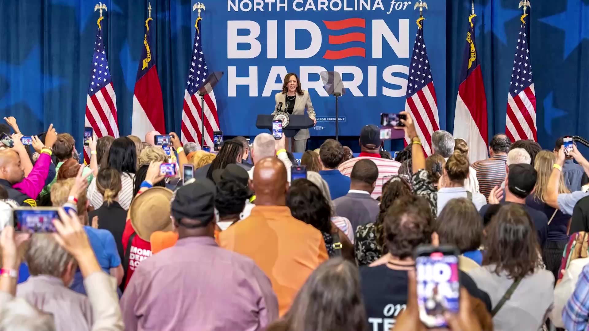 Vance Harris Rally Harris slams Trump, Vance at North Carolina rally