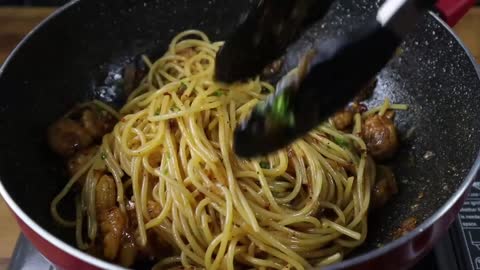 Spicy Butter Garlic prawn Pasta