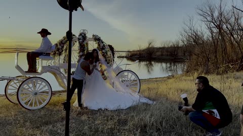 Maddskillz Media Captures Stunning Horse & Carriage Photos at Isle Dubois