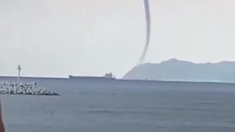 waterspout manzanillo colima