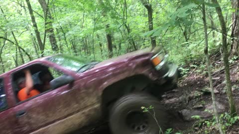 Skeeters SilverAdo Vortec Powers up a rough trail KROCKS