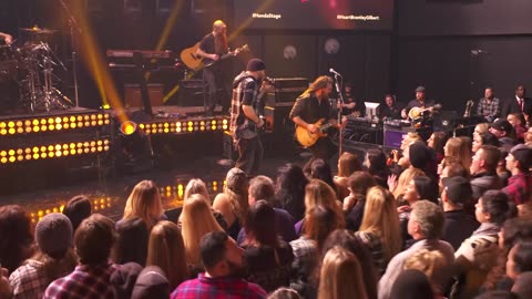 Brantley Gilbert - Rockin’ Chairs (Live on the Honda Stage at iHeartRadio Theater LA)