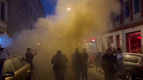 Left-extremists take to the streets in Dresden 2-2