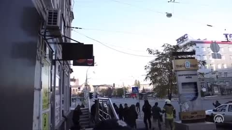 The situation in Kiev this morning after one of the Russian AM strikes on Ukraine's capital