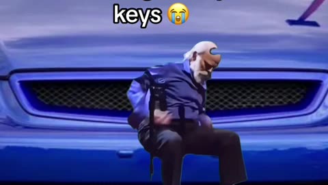 Funny meme me looking for my car keys 😭