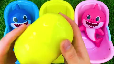 Satisfying ASMR l Magic Bathtubs with Rainbow Kinetic Sand M&M's & Skittles Candy Mixing Cutting (1)