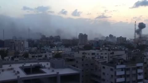 Israeli forces destroyed the Ministry of Finance building