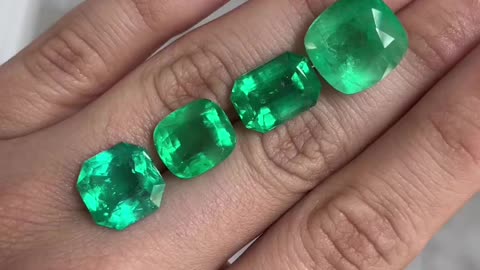 Top quality Large Huge Certified Natural Loose Jumbo Colombian emeralds for sale all shapes