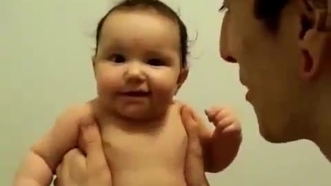 Babies Crying When Mom Sings Videos_Funny Kids