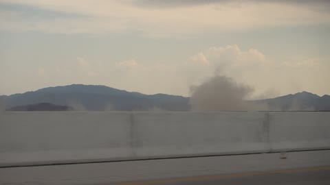 Amazing Rare Gustnado (rumored to be tornado) near Las Vegas. Cool!