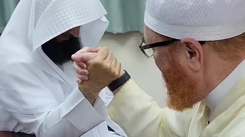 Arm Wrestling Mufti