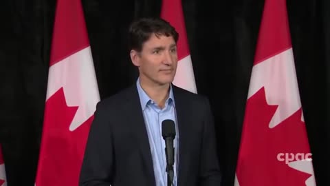 Trudeau STUNNED when Reporter SAVAGELY says Canadians DESPISE him!