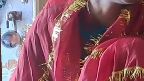 bhojpuri songman kare silwat pe lodha se kuch di jawani rajau