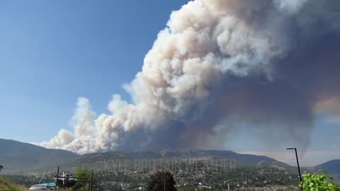 Terrifying night in the Okanagan Valley #BCfire