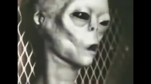 Dying Alien after crash