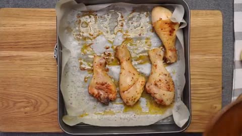 You have never prepared such delicious chicken legs! Very simple recipe!