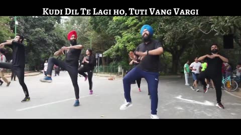 Kudi Dil Te Lagi ho, Tuti Vang Vargi ! Punjabi Bhangra Song!