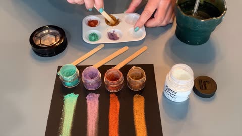 DIY_metallic_watercolor_set_with_Pearl_Ex