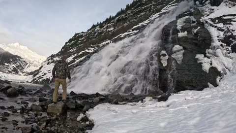 Camping in Alaska's Deepest Snow with a Dugout Survival Shelter