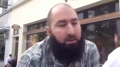 Muslim threatens Germany. To all Germany. Your live are on the line.