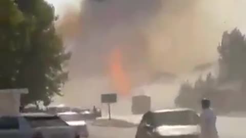 Insane Gasoline Truck Explosion Caught on Tape