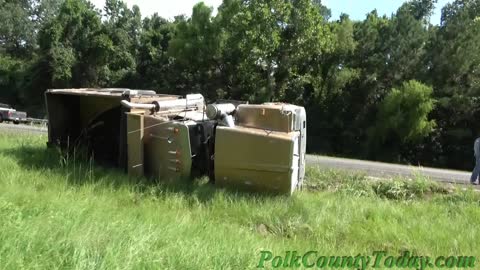 DUMP TRUCK TURNS OVER, LIVINGSTON TEXAS, 08/10/21...