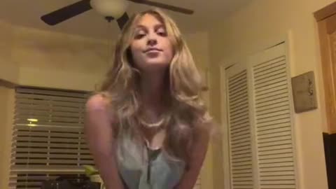 No bra Bouncy b00bs on tiktok #tiktok #bouncy #braless #nobra #tiktokexposed #busty