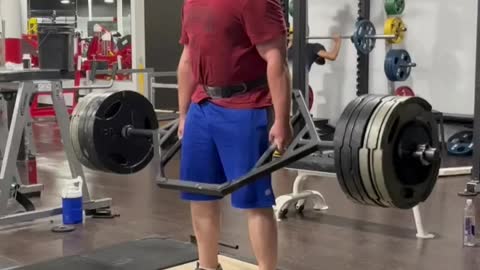 Low Hex Bar Deadlift 620 Pounds!