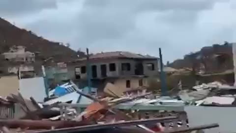 Beryl causa estragos al sureste del Caribe