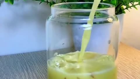 Super Slimdow Juice Smoothie Recipe To Help You To Glow From The Inside Out