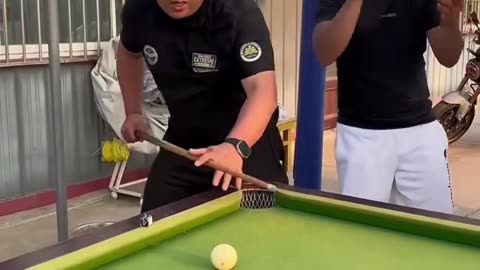 Funny 8pool prank