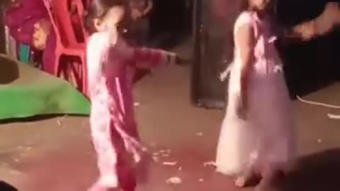 Baby dancing in the wedding ceremony 🫰🏾#dance#viral