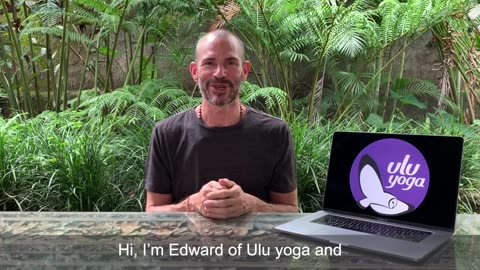 Online yoga teacher training