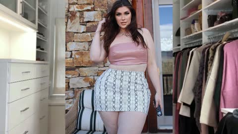 BEBA .. Curvy Plus Size Fashion Model Biography Social Media Celebrity