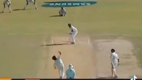 Shoaib akhtar test bowling action