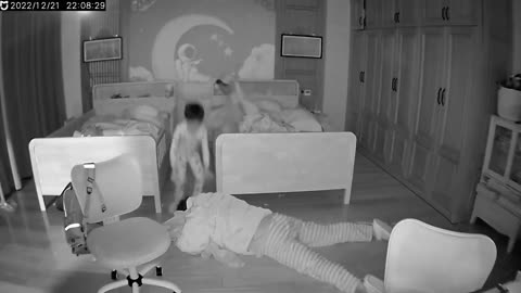 Heartbreaking footage caught on a babycam reportedly in December of 2022